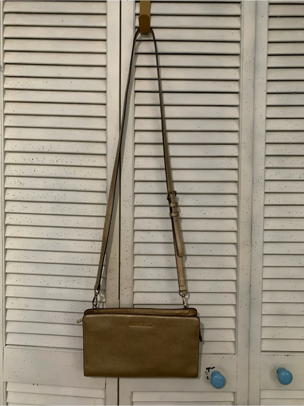 Michael Kors Jet Set Gold Metallic Crossbody Clutch Bag